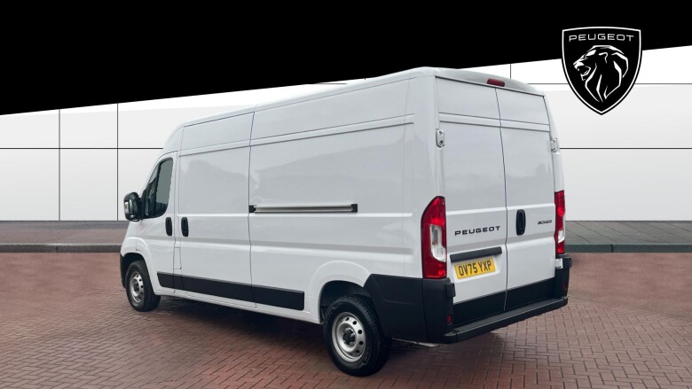 Peugeot Boxer 3500 L3 Diesel 2.2 BlueHDi 140 H2 Van Professional